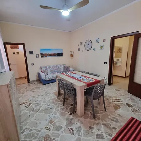 A Casa Dei Nonni Apartment *
